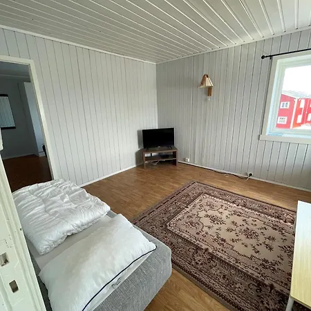 Holiday home Koselig Liten Rorbu I Lofoten